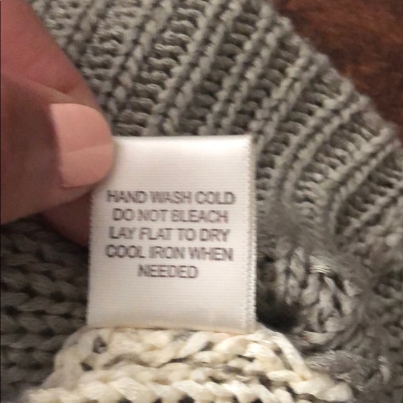 Willow & Clay Woven Sweater - Picture 6 of 8